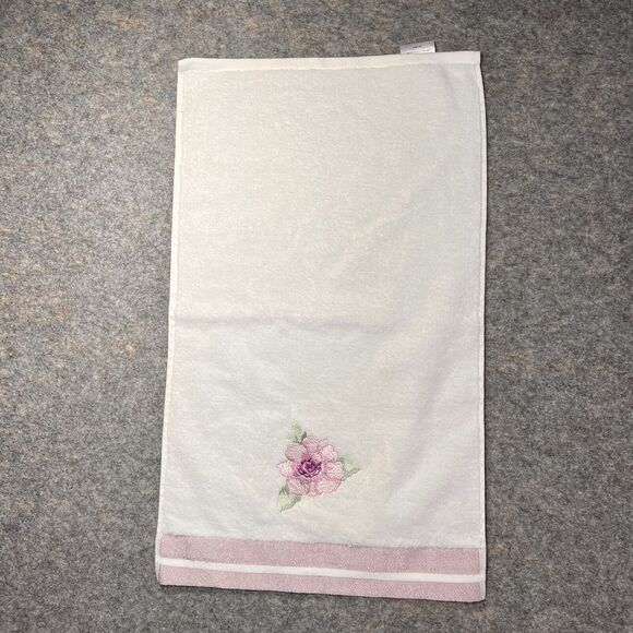 Royal Court Ashleigh Embroidered Towel Set Bath Hand Washcloth Roses Purple - Picture 5 of 5